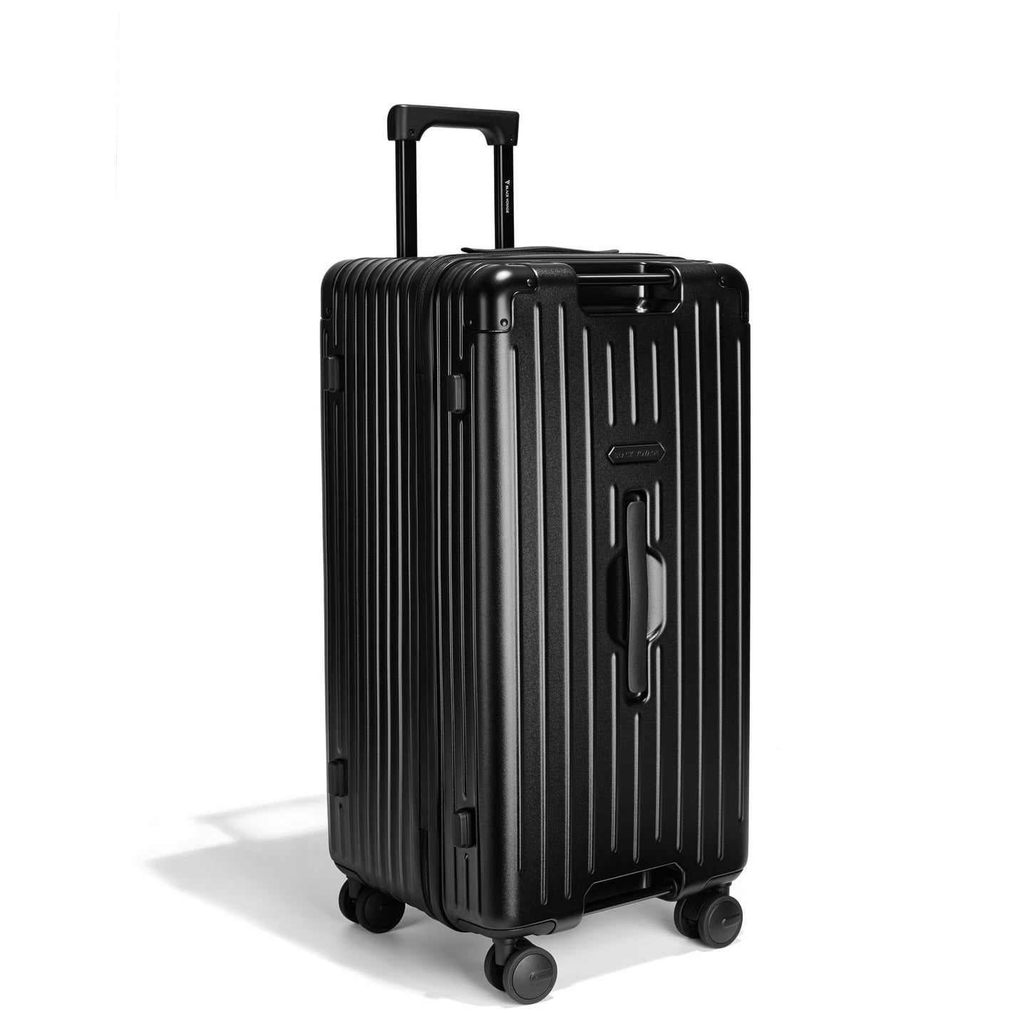 Black Voyage 28" AirTrunk Pro 120L Vacuum-Seal Suitcase