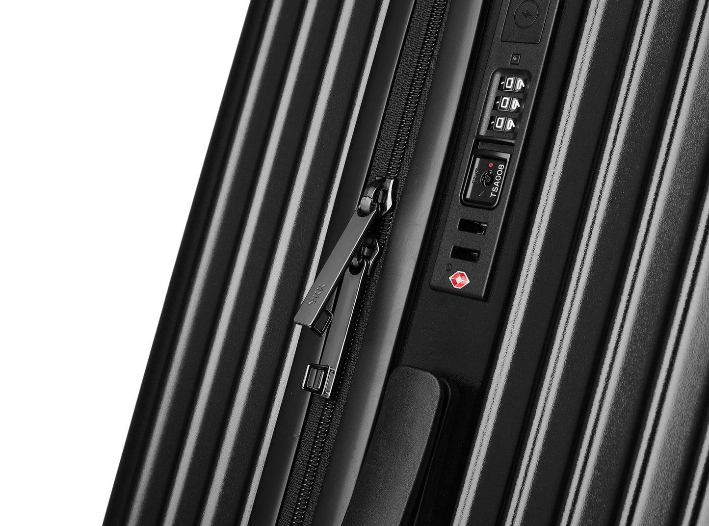 Black Voyage 28" AirTrunk Pro 120L Vacuum-Seal Suitcase