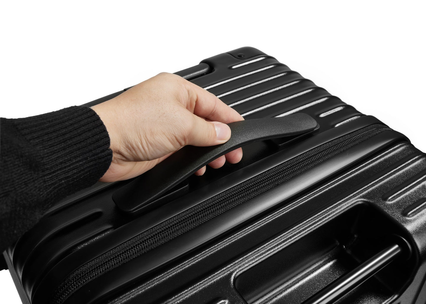 Black Voyage 28" AirTrunk Pro 120L Vacuum-Seal Suitcase