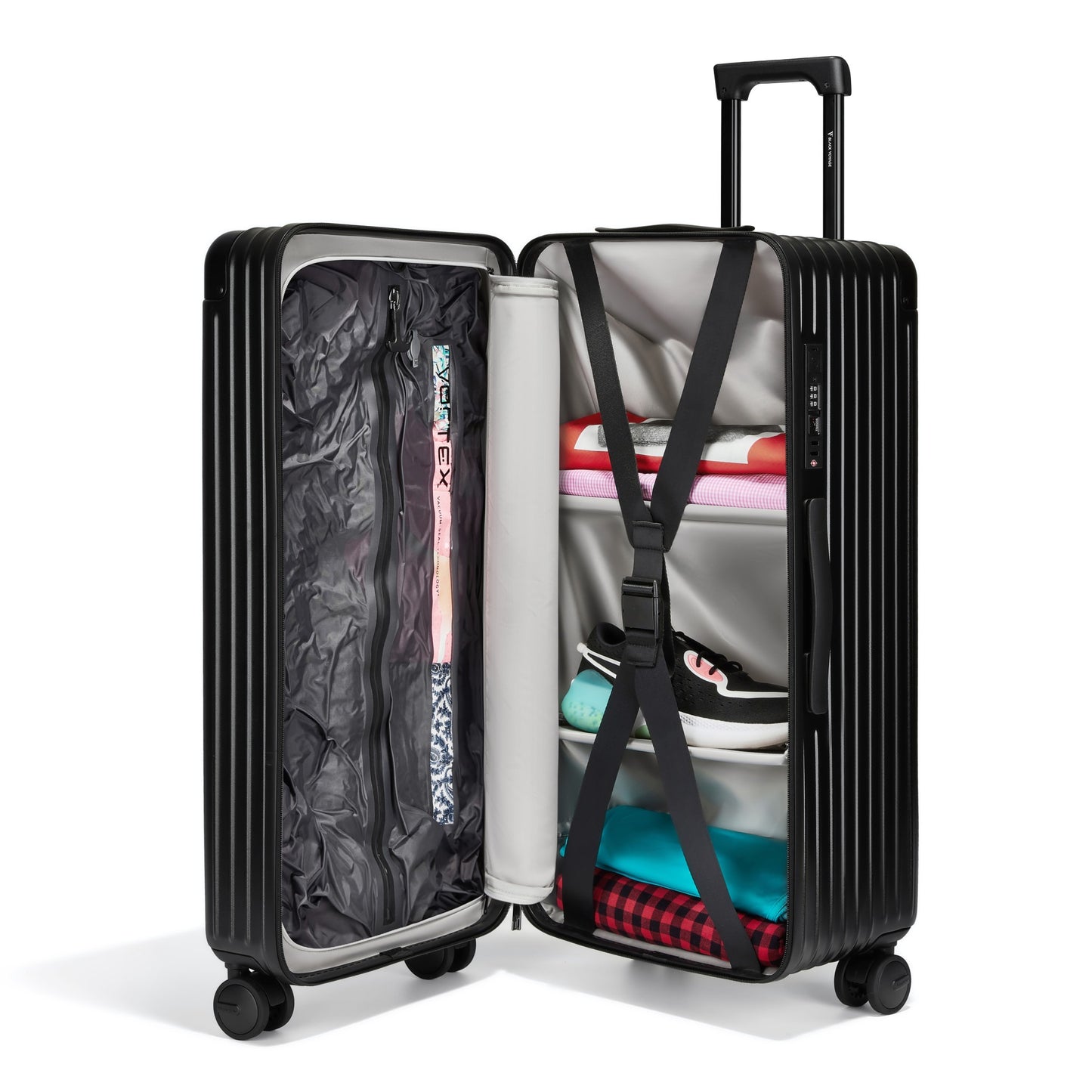 Black Voyage 28" AirTrunk Pro 120L Vacuum-Seal Suitcase