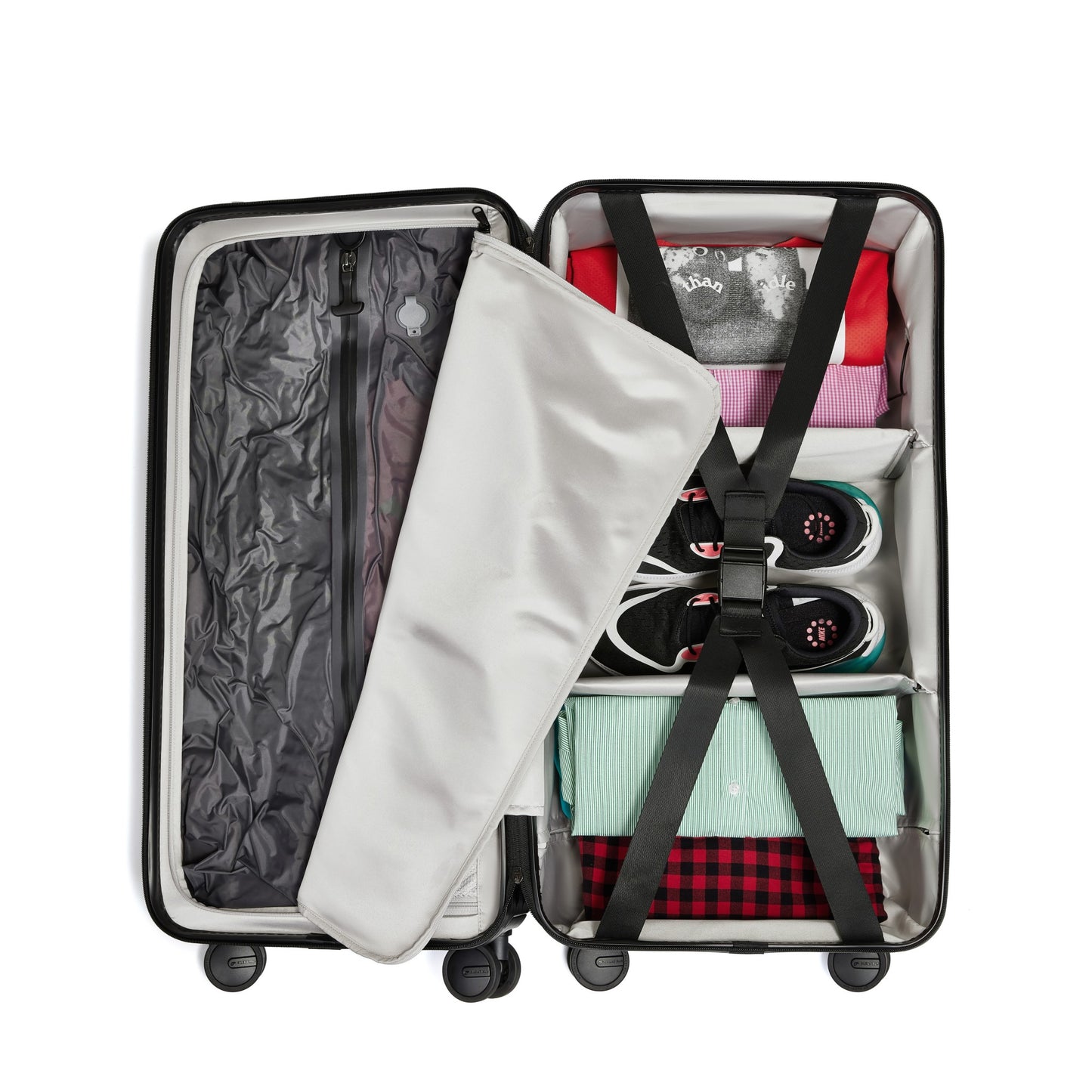 Black Voyage 28" AirTrunk Pro 120L Vacuum-Seal Suitcase